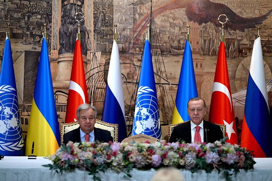 U.N. Secretary-General António Guterres, left, and Turkish President Recep Tayyip Erdogan