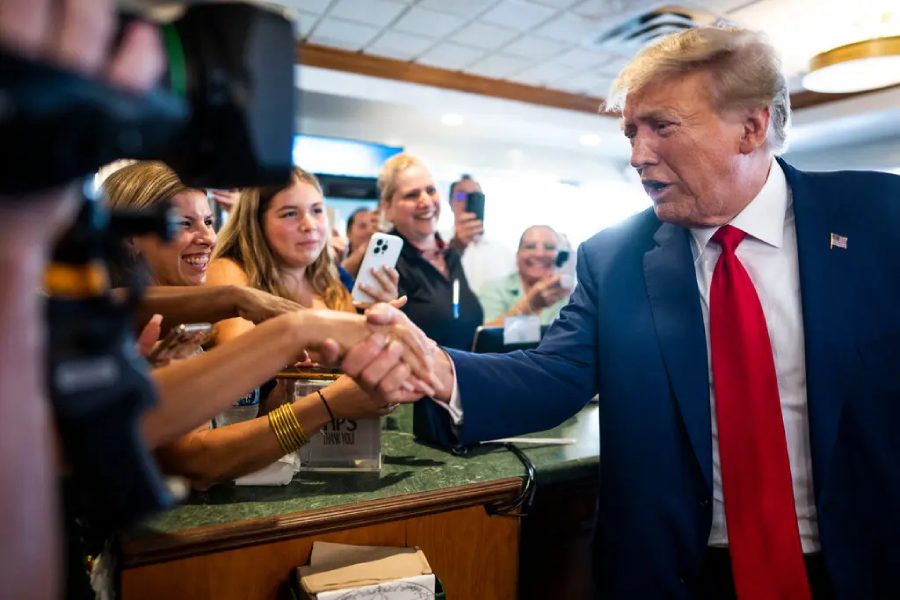 Donald Trump Versailles Restaurant Miami