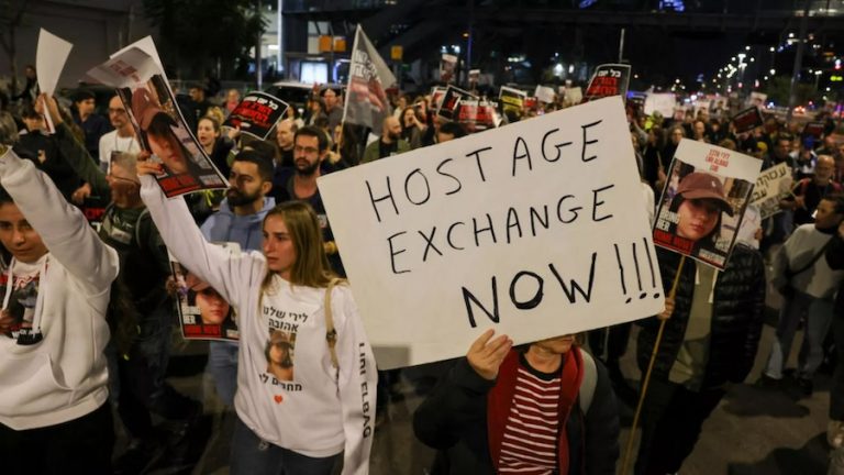 Israelis protest