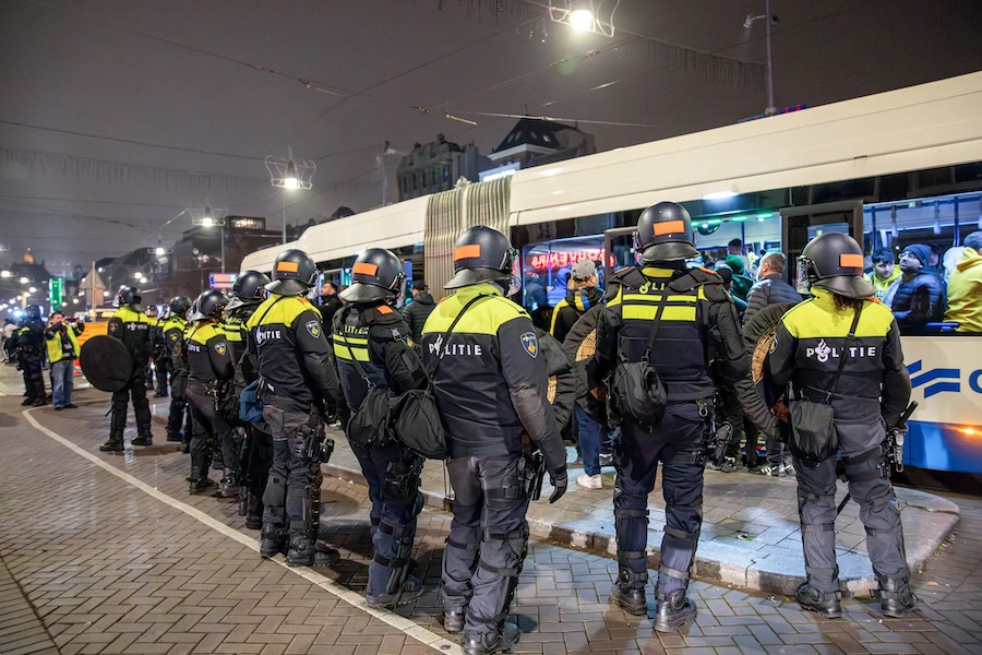 amsterdam-Israeli Soccer Fans