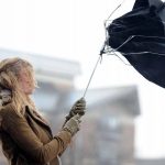 Де відремонтувати окуляри та парасолю у Львові: корисні поради
